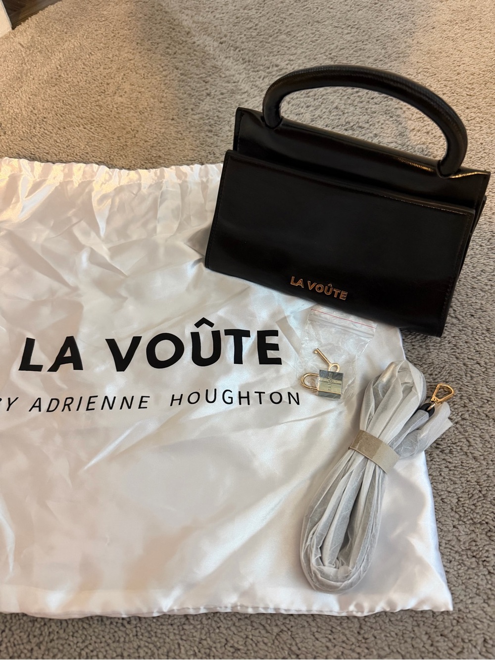 LA VOUTE La Nuit